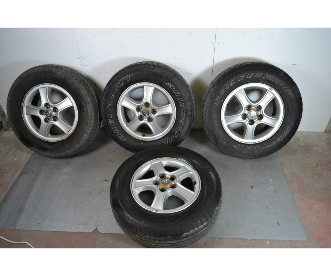 Treno completo gomme e cerchi Hyundai Terracan dal 2001 al 2007 225/70 R16 102S 5 Fori  1642087465328