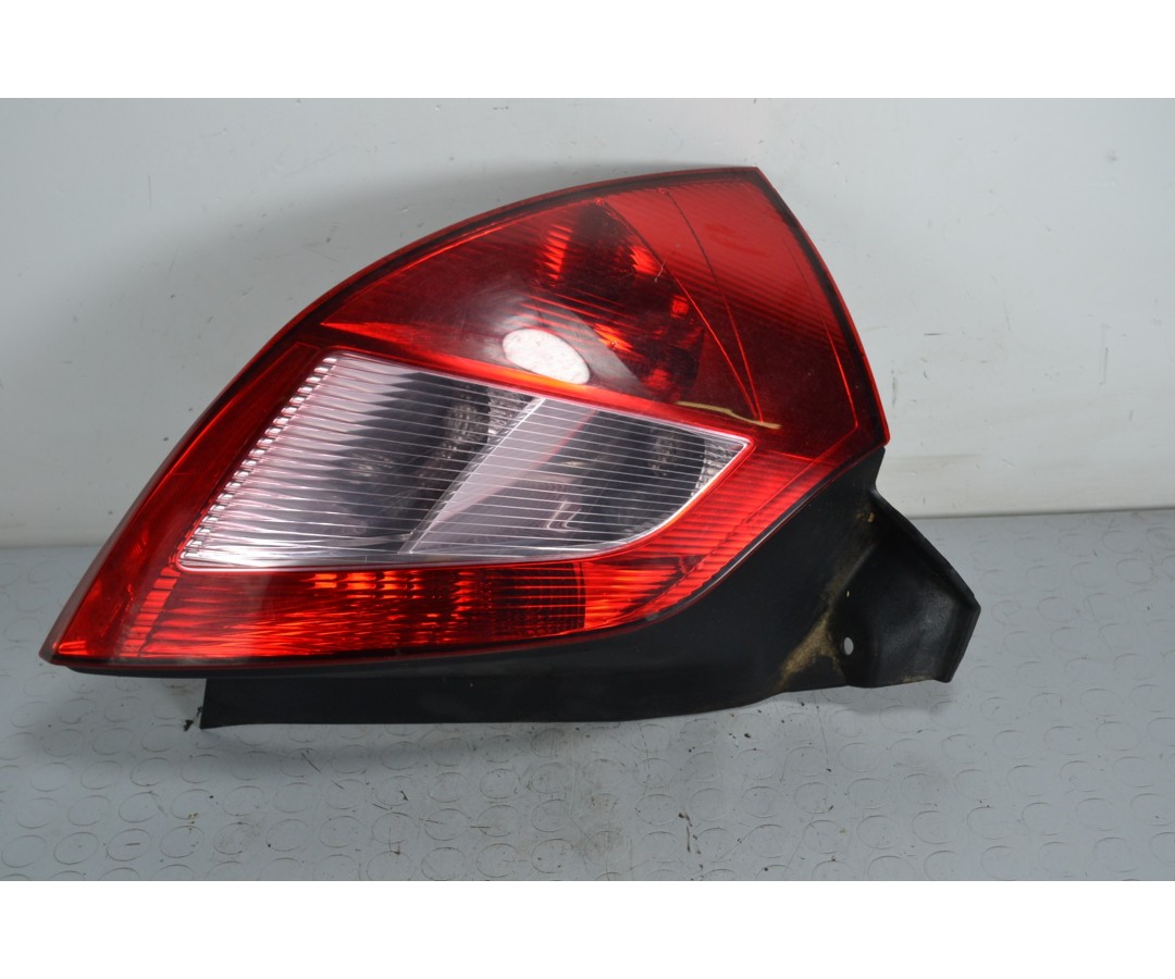 Fanale Stop Posteriore SX Renault Megane II dal 2002 al 2010 Cod 8200073236  1642692544005