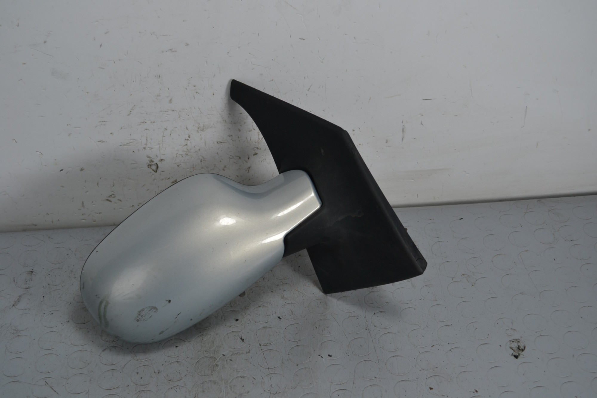 Specchietto retrovisore esterno DX Renault Megane Scenic Dal 1996 al 1999 Cod 014092  1642777495505