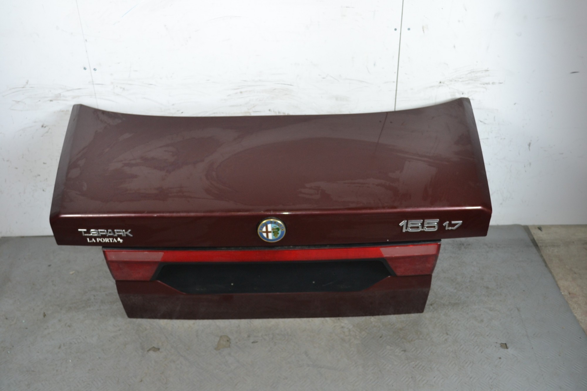 Portellone bagagliaio posteriore Alfa Romeo 155 Dal 1992 al 1998 Cod 60617190  1643298796577