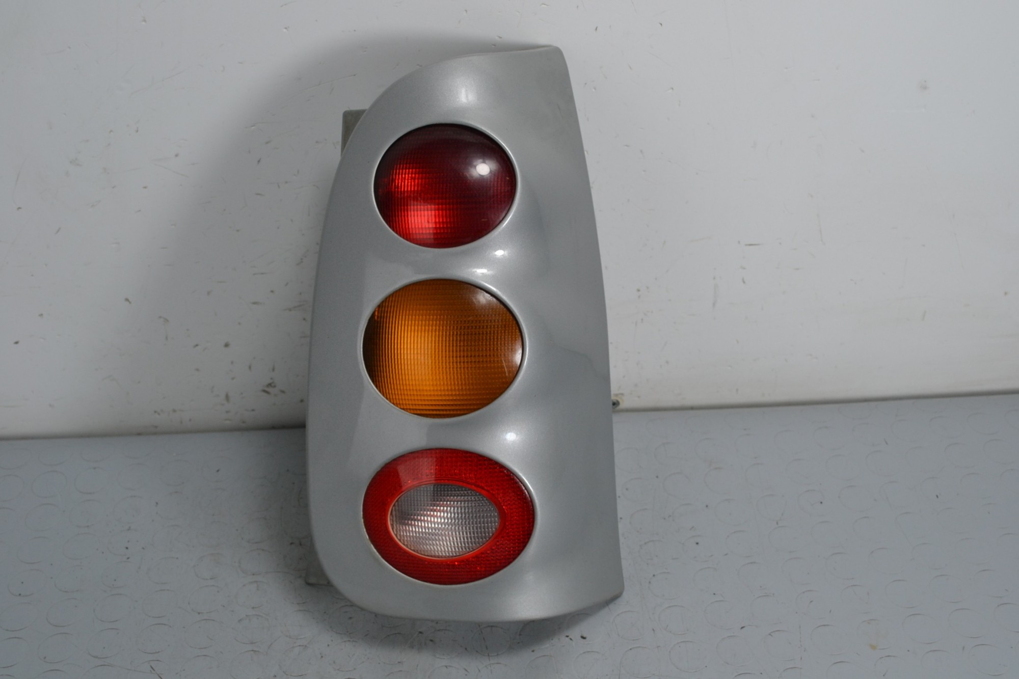 Fanale Stop Posteriore DX Smart ForTwo W450 dal 1998 al 2007 Cod Q0012861V001000000  1643379328444