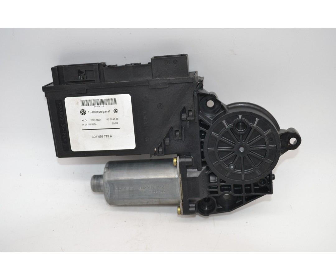 Motorino Alzacristallo Anteriore SX Volkswagen Touareg dal 2002 al 2010 Cod 3d1959793a  1643725922531