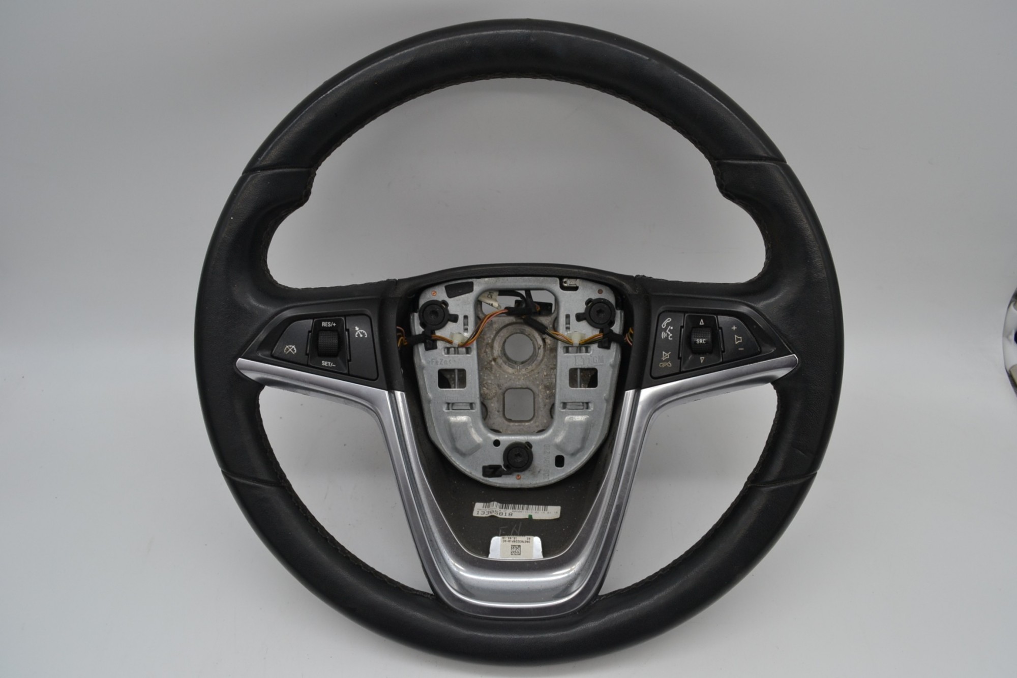 Volante Opel Astra J dal 2009 al 2020 Cod 13305818  1644500713078
