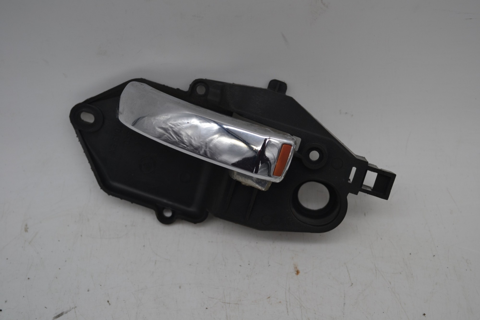 Maniglia Interna Anteriore SX Fiat 500 dal 2007 in poi Cod 60.7049  1645191734021