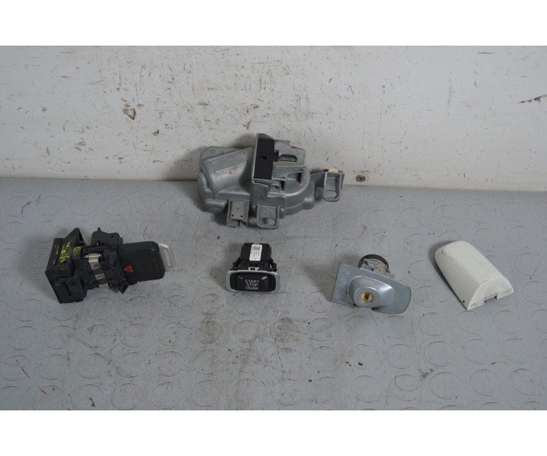 Blocchetto Chiave Accensione Volvo V40 dal 2012 al 2019 Cod 28227917  1645444173676