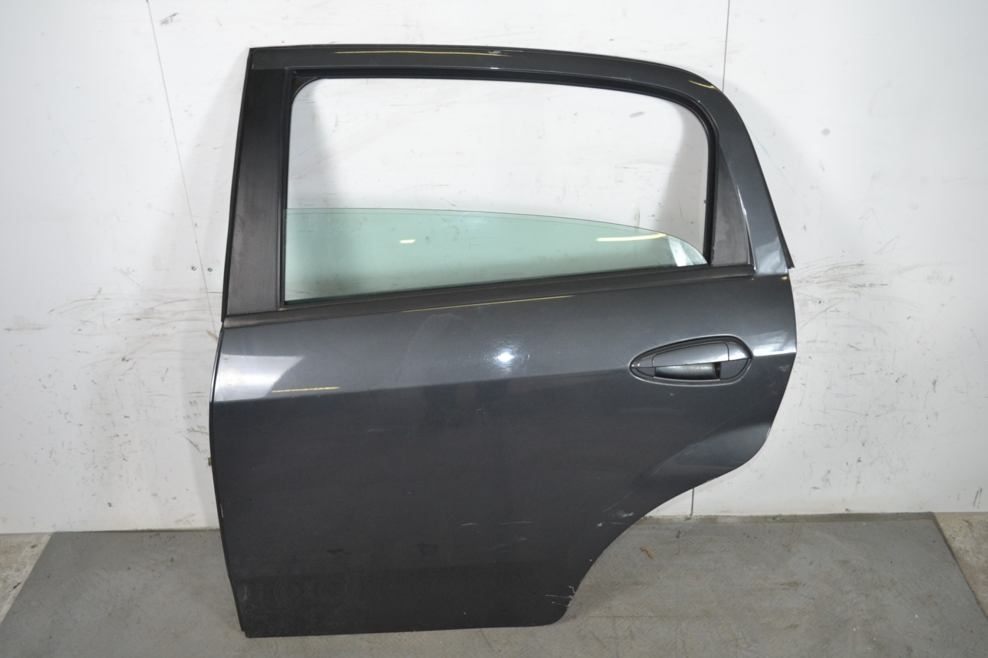 Portiera Sportello Posteriore SX Fiat Punto EVO dal 2009 al 2012  1645546929454