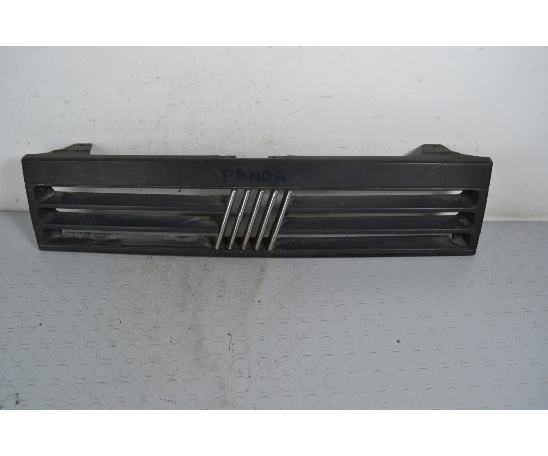 Griglia anteriore Fiat Panda Dal 1986 al 2003 Cod 720632000  1645802985279