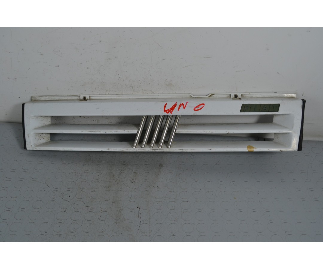 Griglia Anteriore Fiat Uno dal 1989 al 1995  1645803969575