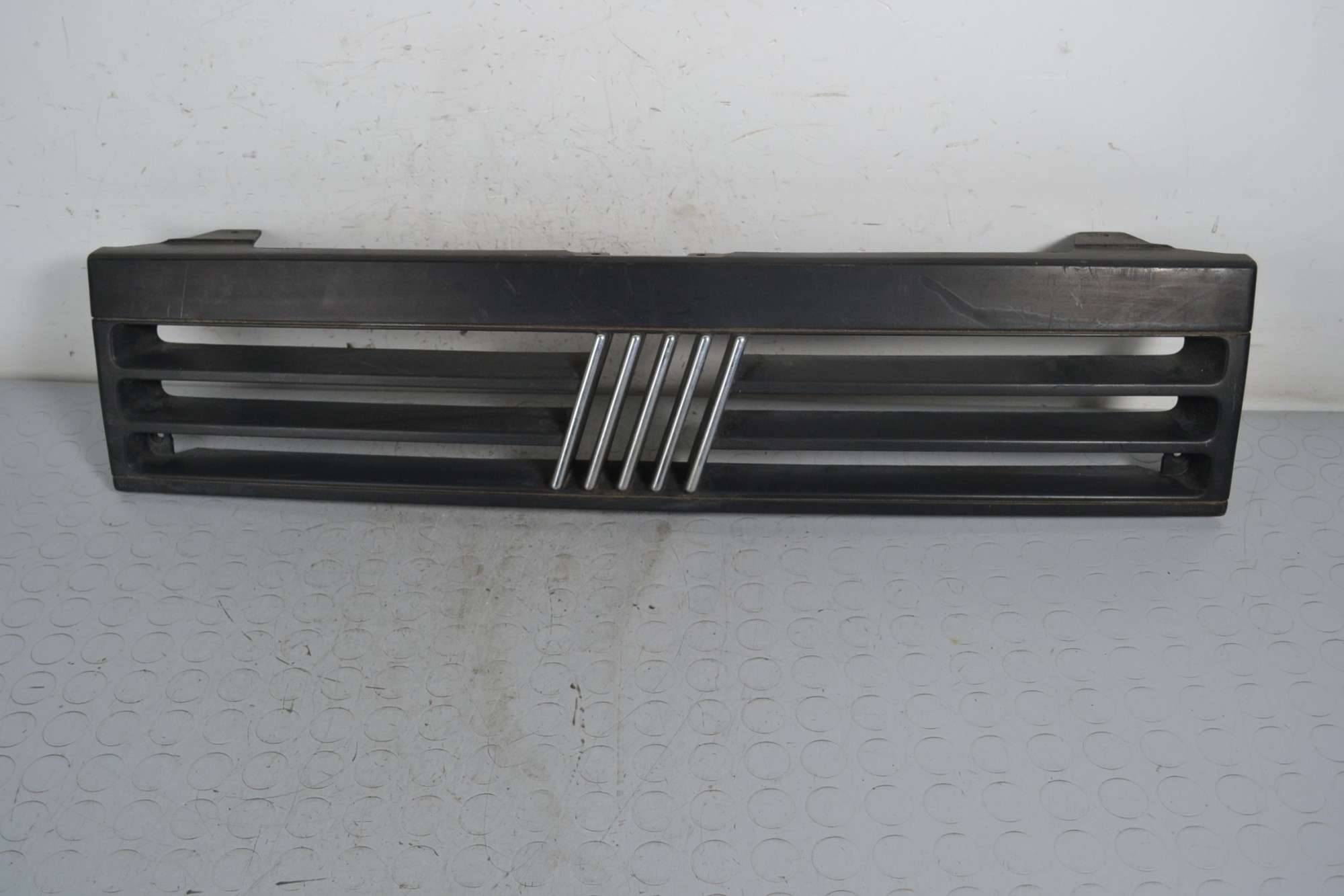 Griglia Anteriore Fiat Panda dal 1986 al 2003 Cod 720633000  1646033731161