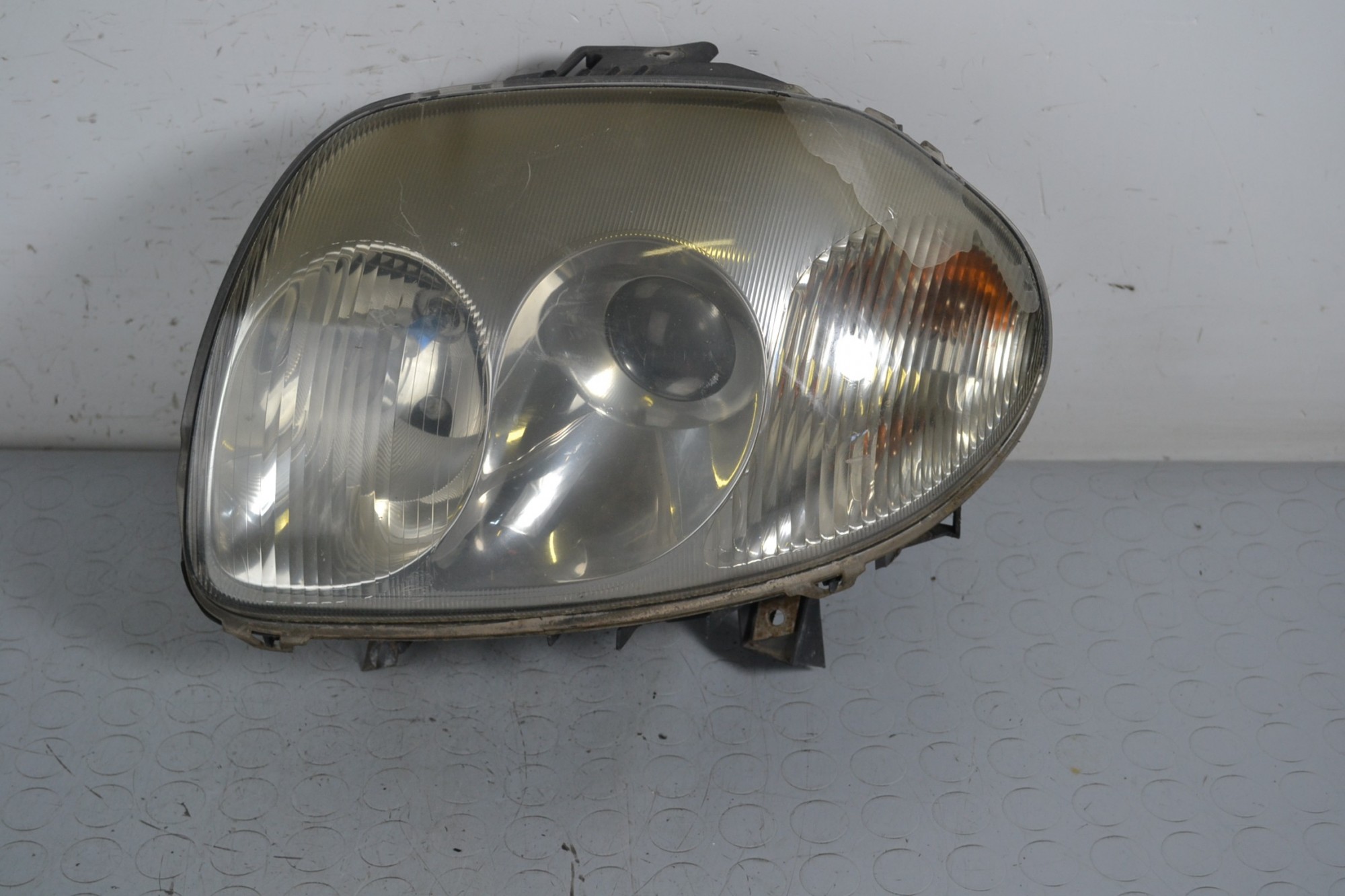 Faro Anteriore SX Renault Clio II dal 2001 al 2012 Cod 147189-02  1646232473923