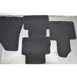 Set tappetini completo Kia Sorento XM Dal 2009 al 2014 Cod 84310-2P000 / 2PF14AC000  1646308237435