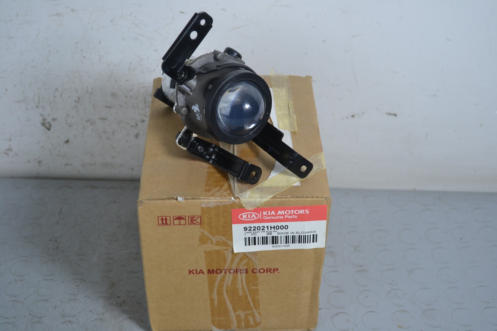 Faro Fendinebbia Anteriore DX Kia Ceed dal 2007 al 2012 Cod 922021h000  1646389630002