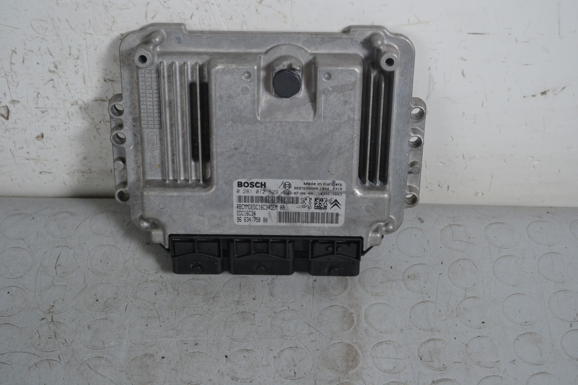 Centralina ECU Citroen C3 dal 2002 al 2009 Cod 9663475880  1646661691530