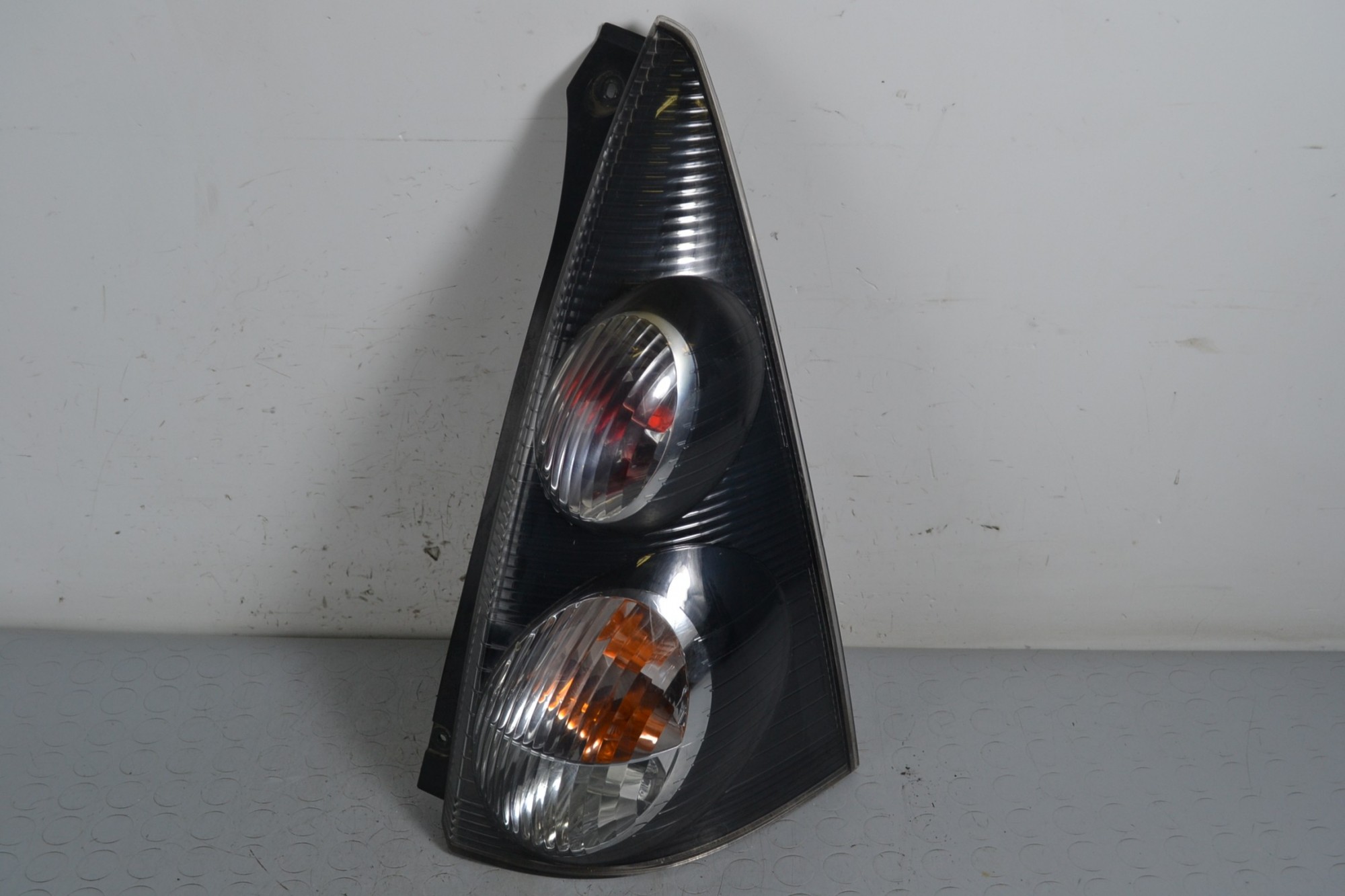 Fanale stop posteriore DX Citroen C1 Dal 2005 al 2014 Cod 6351X8  1646919954905