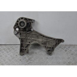 Staffa Supporto Marmitta Piaggio Beverly 300 dal 2011 al 2018  1647271740885