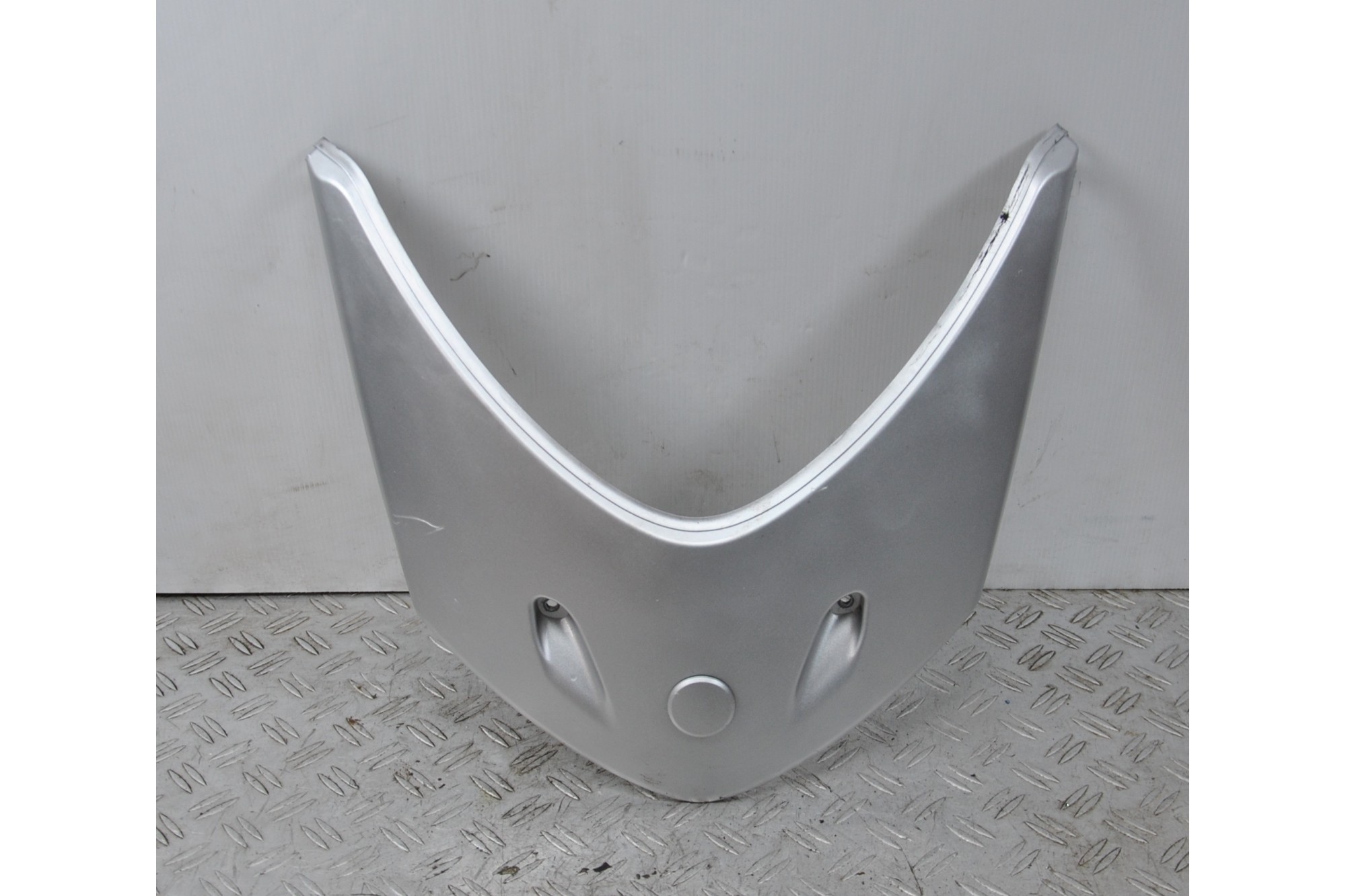 Carena Scudetto Anteriore Yamaha Majesty 250 dal 1999 al 2006  1647336017655