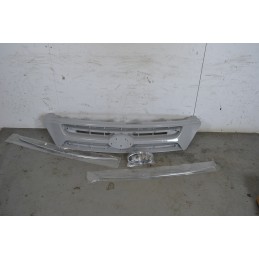 Griglia anteriore e logo KIA Kia Carnival Dal 2005 al 2014 Cod 863504D001  1647338991373