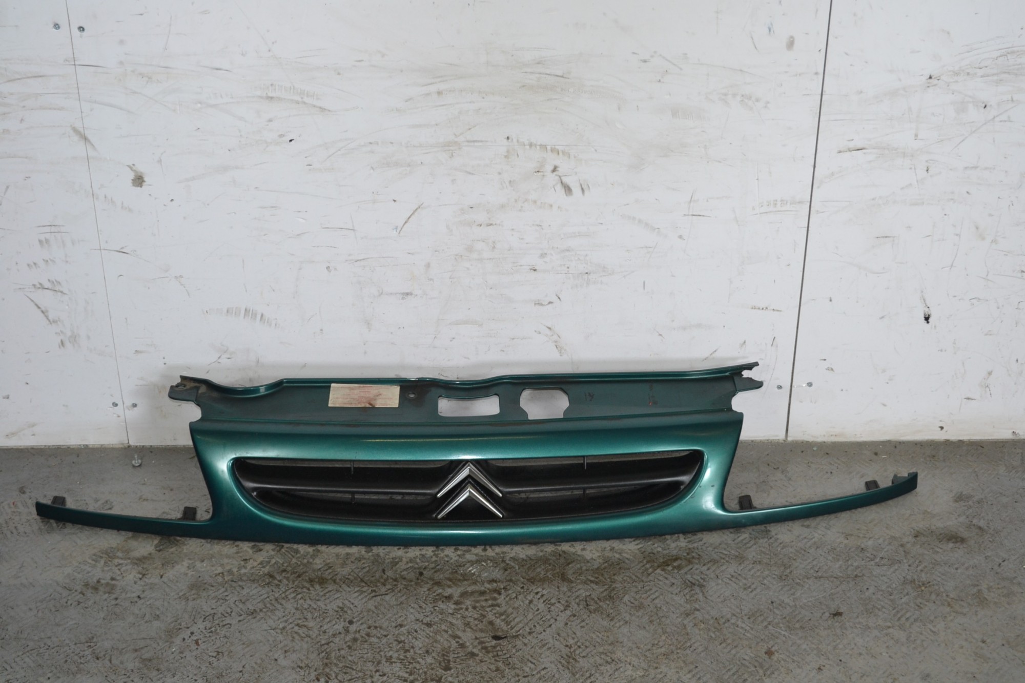 Griglia anteriore Citroen Saxo Dal 1996 al 1999  1647509360137