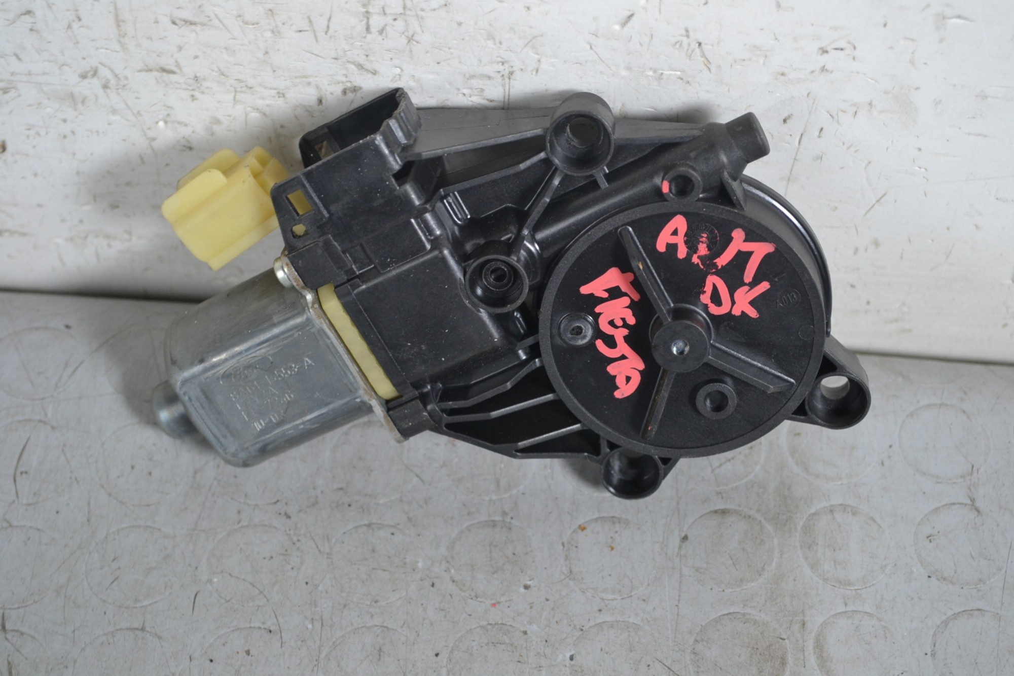 Motorino Alzacristalli Anteriore DX Ford Fiesta VI dal 2008 al 2017 Cod 8a61-14553-a  1647618837605