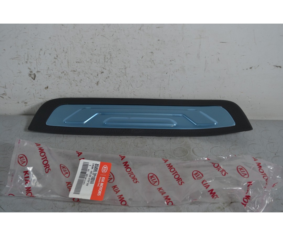 Battitacco Posteriore Dx Kia Sorento BL dal 2002 al 2009 Cod 858952P100VA  1647876556249