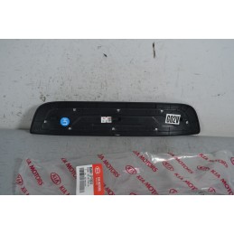 Battitacco Posteriore Sx Kia Sorento BL dal 2002 al 2009 Cod 858912P100VA  1647877001342