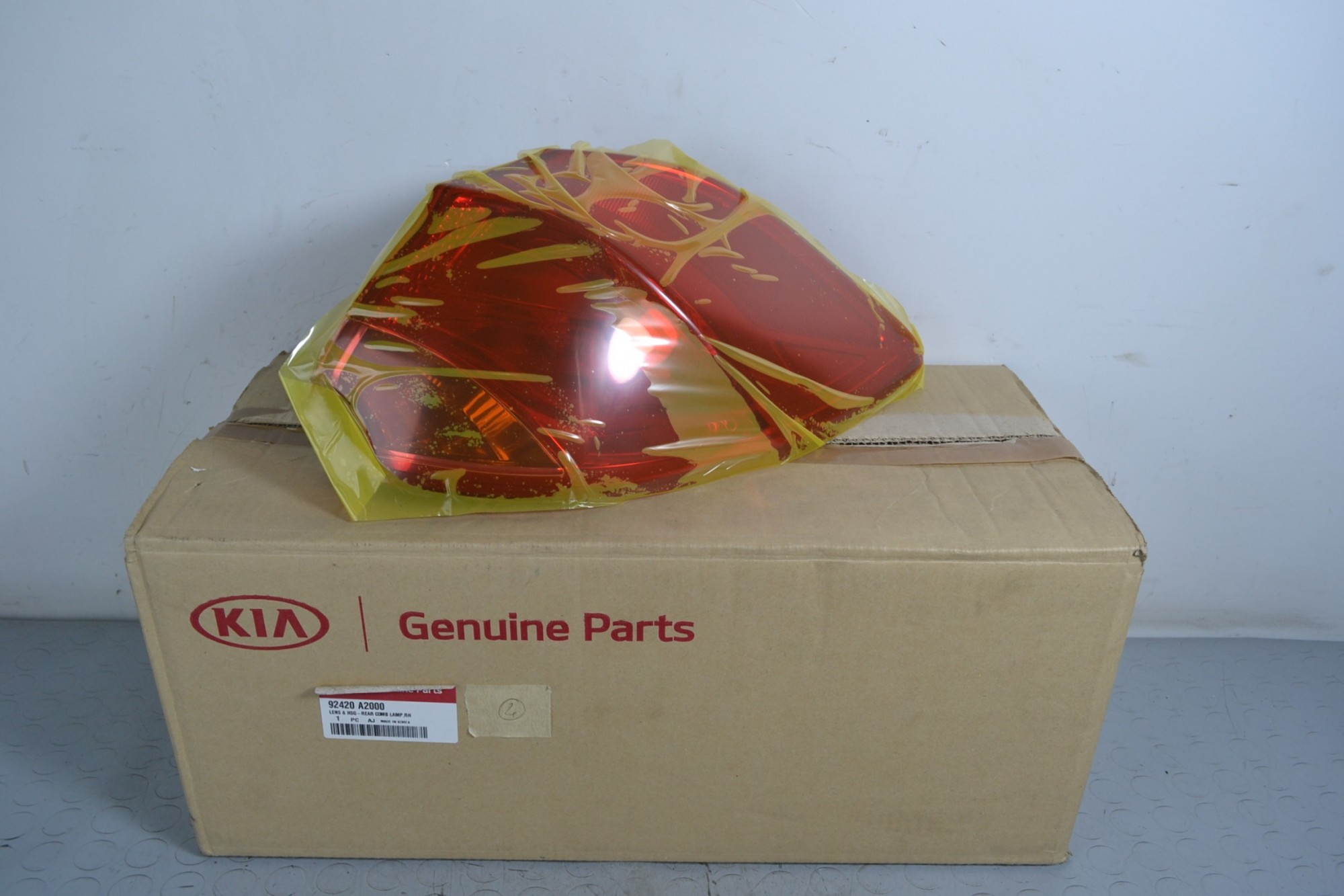 Fanale Stop Posteriore Esterno DX Kia Ceed dal 2012 al 2018 Cod 92420a2000  1647936305497
