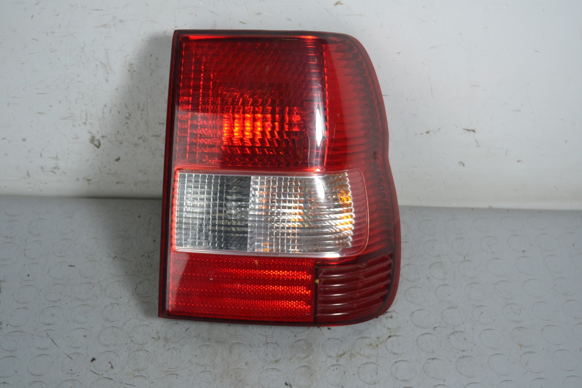 Fanale Stop Posteriore DX Mitsubishi Pajero Pinin dal 1998 al 2006 Cod 28710202  1648023156305