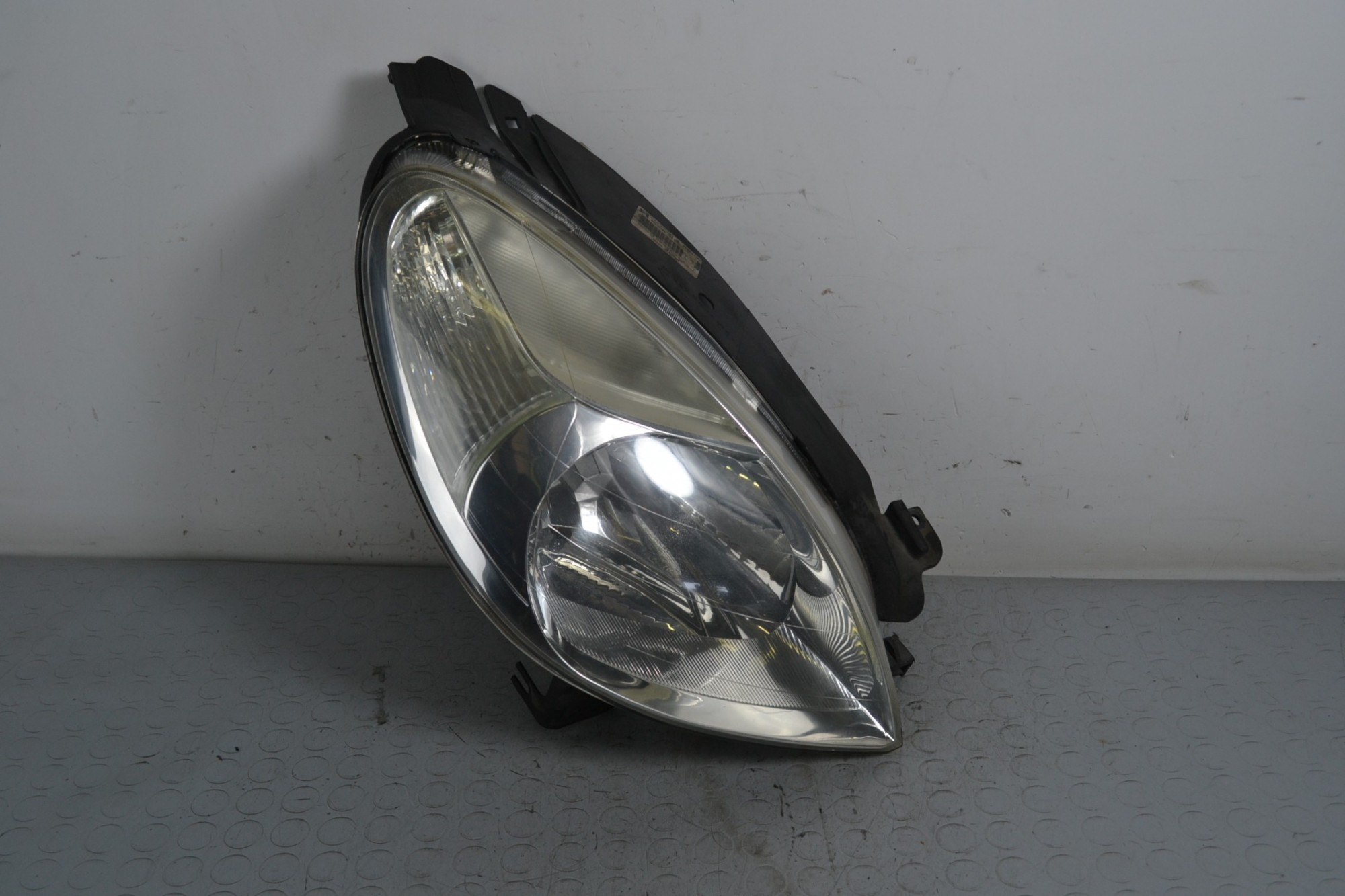 Faro Anteriore DX Citroen Xsara Picasso dal 1999 al 2012 Cod 89310180  1648046695614