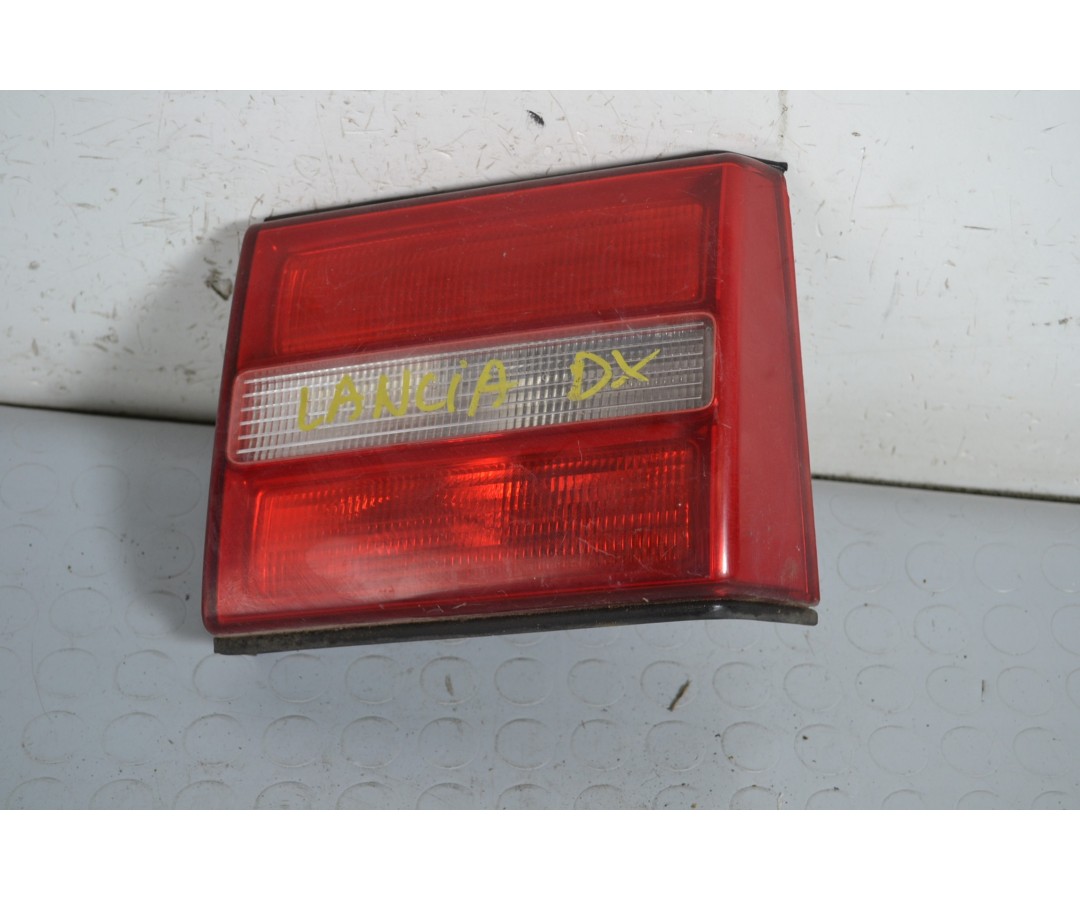 Fanale Stop Posteriore Interno DX Lancia Kappa dal 1994 al 2001 Cod 7780140  1648450265557