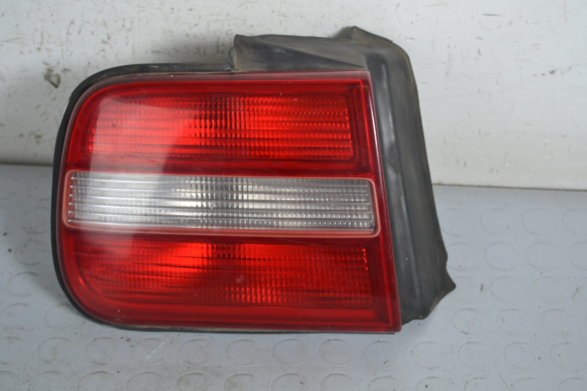 Fanale Stop Posteriore SX Lancia Kappa dal 1994 al 2001 Cod 7780143  1648712103719