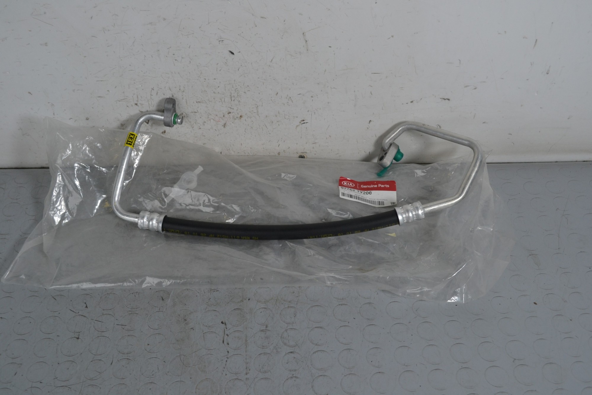 Tubo di scarico liquido A/C Kia Picanto TA Dal 2011 al 2017 Cod 977621Y200  1649170816470