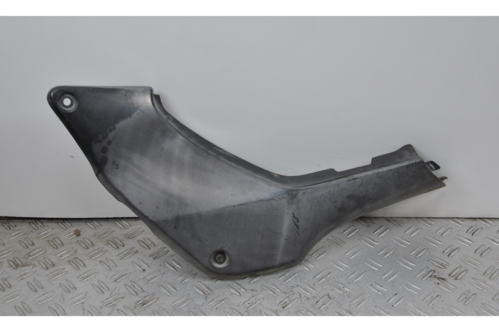 Carena Fianchetto Laterale Centrale Sinistro Honda Hornet 600 dal 1998 al 2000  1649407225259