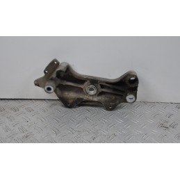 Staffa Supporto Pedana Destra Honda Hornet 600 dal 1998 al 2000  1649410309755