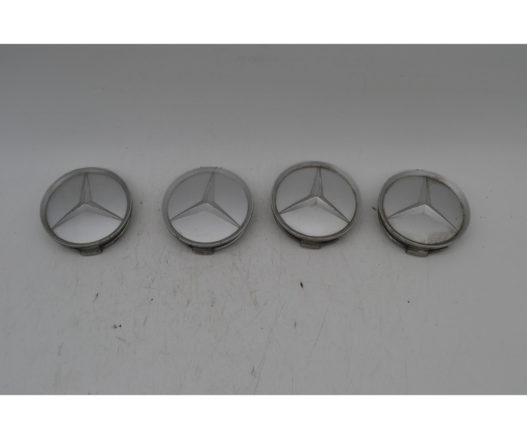 Set 4 borchie coprimozzo Mercedes Classe E W210 Dal 1995 al 2003 Cod 2014010225  1650357480728