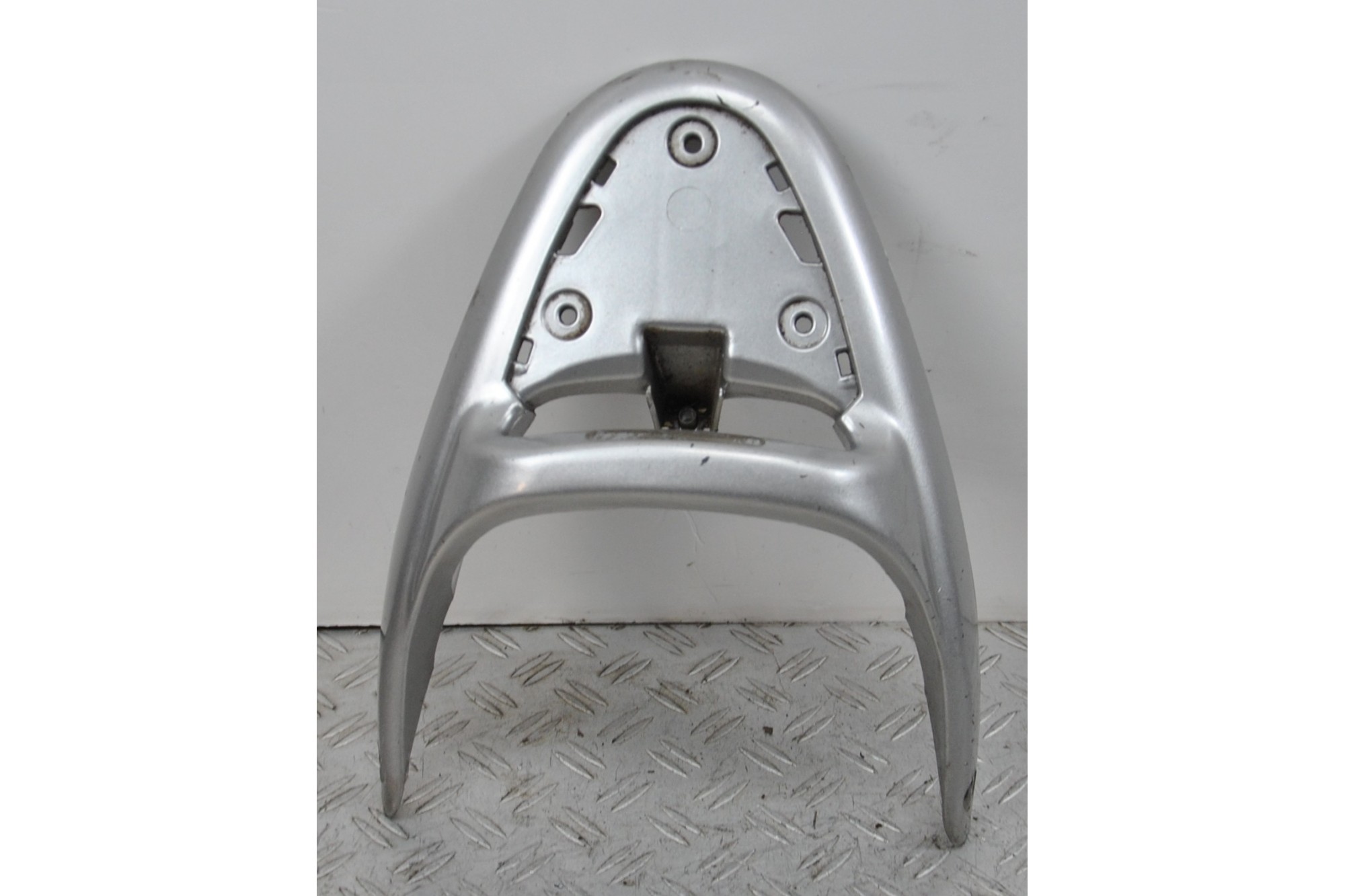 Maniglione Portapacchi Posteriore Piaggio Liberty 50 dal 1997 al 2005  1650372909853