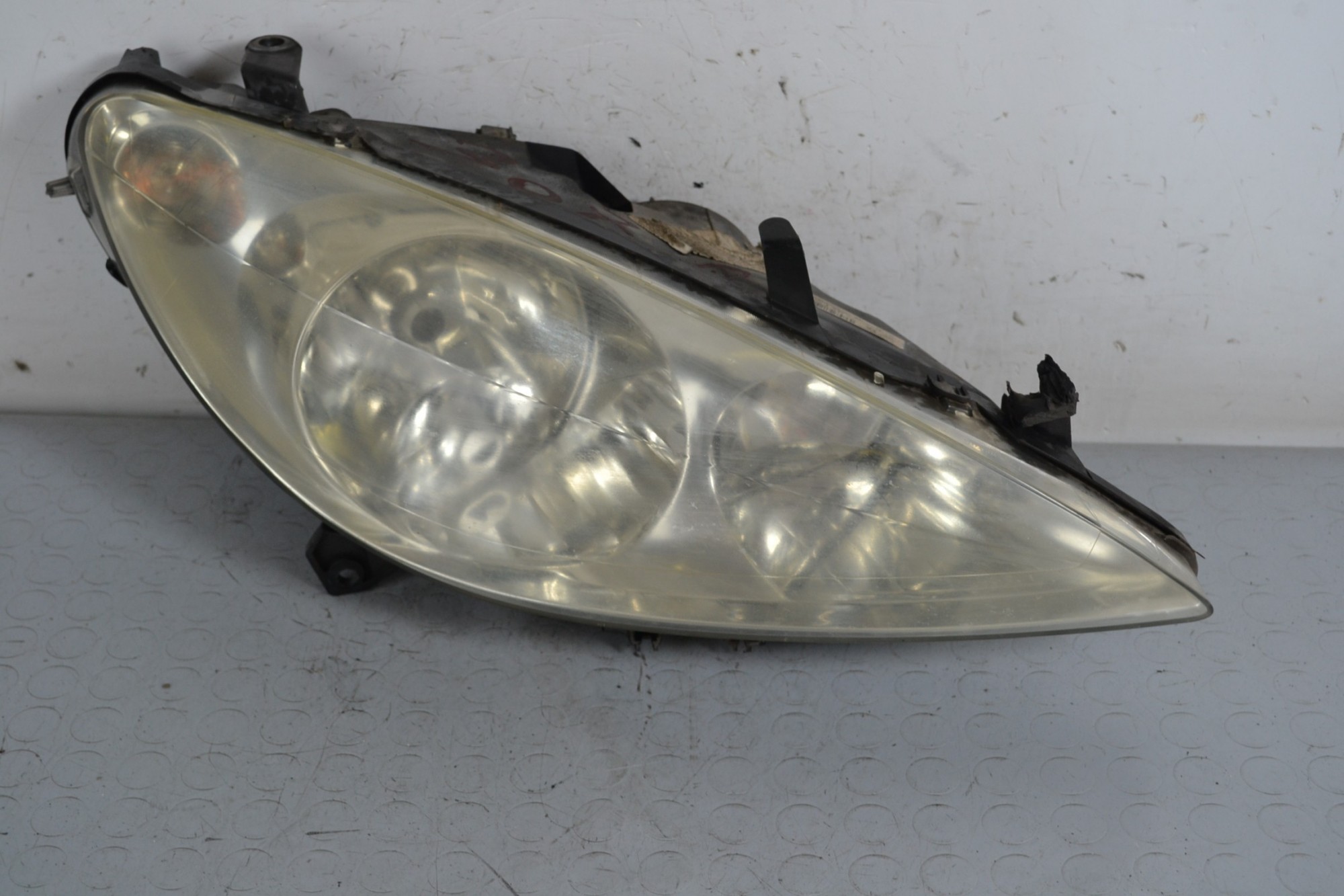 Faro Anteriore DX Peugeot 307 dal 2002 al 2009 Cod 9641615680  1650531784505