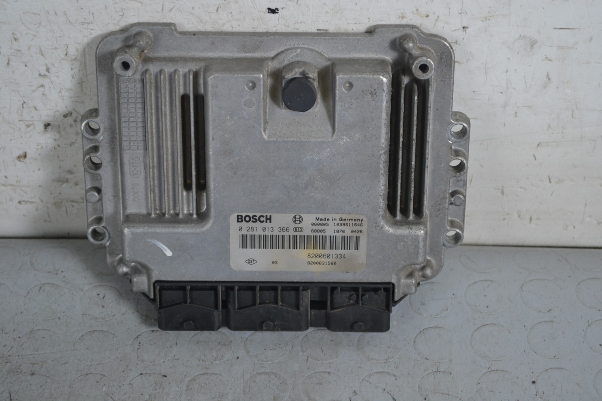 Centralina ECU Renault Scenic II 1.9 dCi dal 2003 al 2009 Cod 8200601334  1651042629316