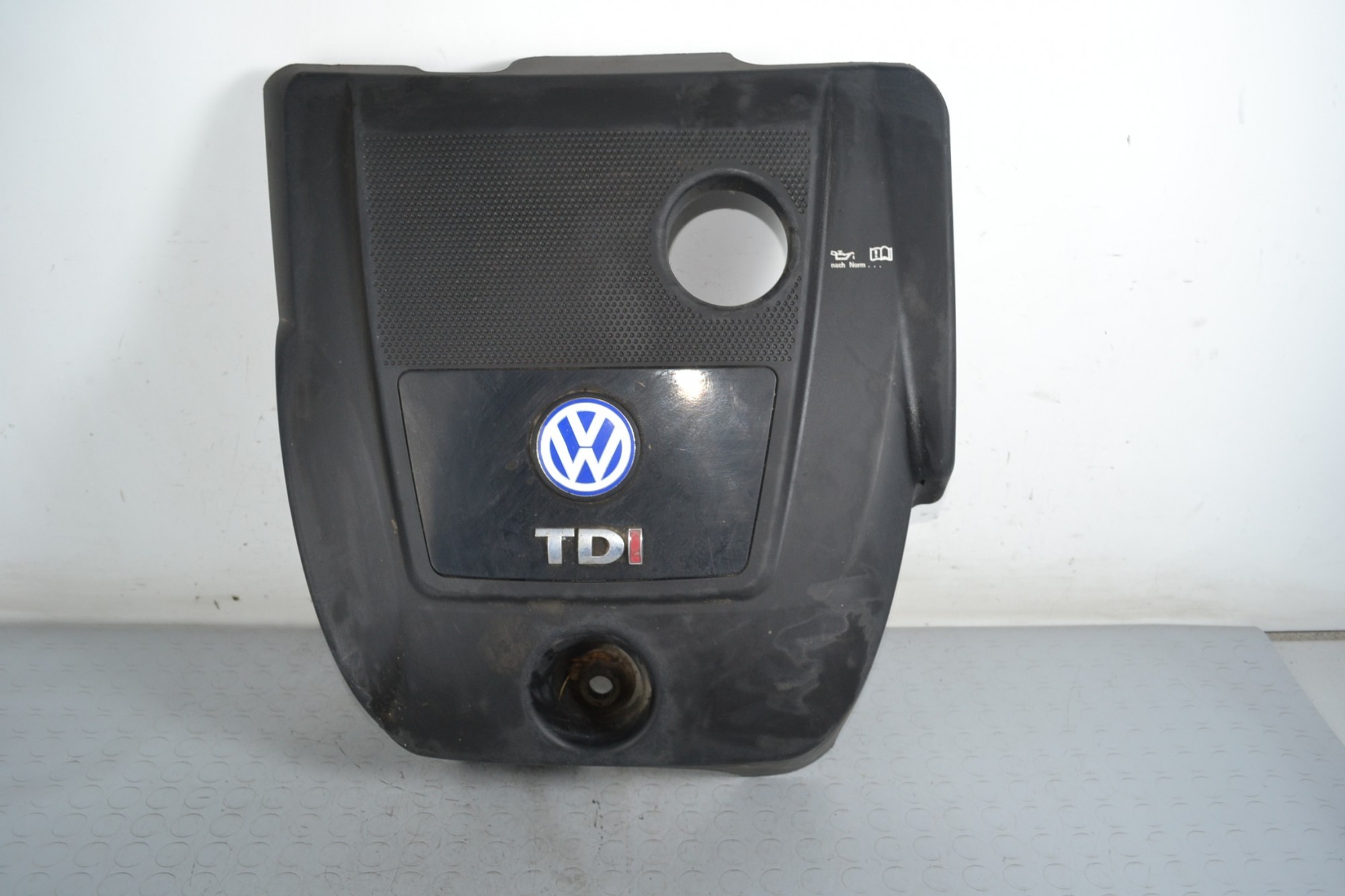 Coperchio Motore Volkswagen Golf IV dal 1997 al 2007 Cod 038103925  1651562243801