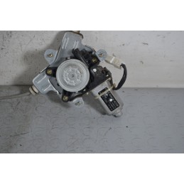 Macchinetta Alzacristalli Posteriore SX Hyundai Matrix dal 2001 al 2010 Cod 98810-17200  1651586396545