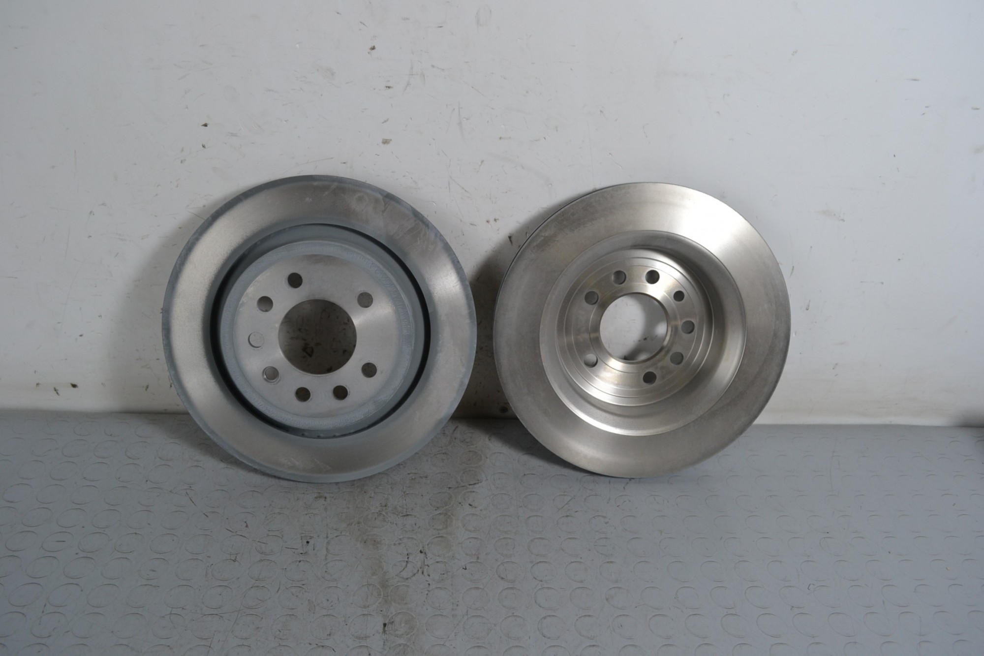 Coppia Dischi Freni Posteriori Saab 9-3 dal 2002 al 2014 Cod 93192627  1651654601229