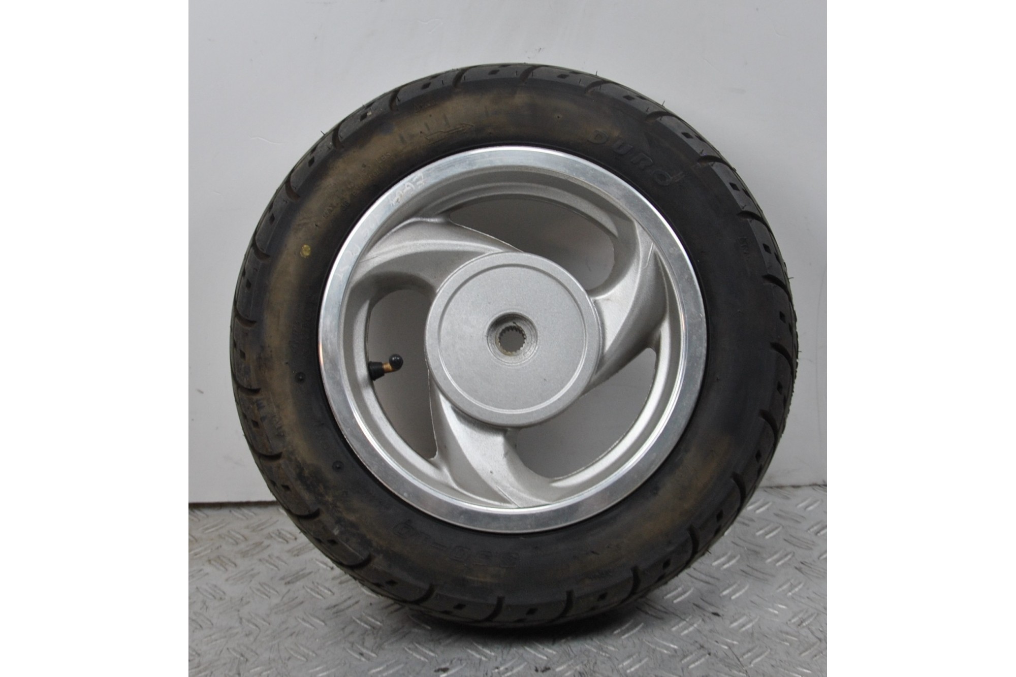 Cerchio Posteriore Linhai Eggy 125 Dal 2007 al 2013  1651671619795