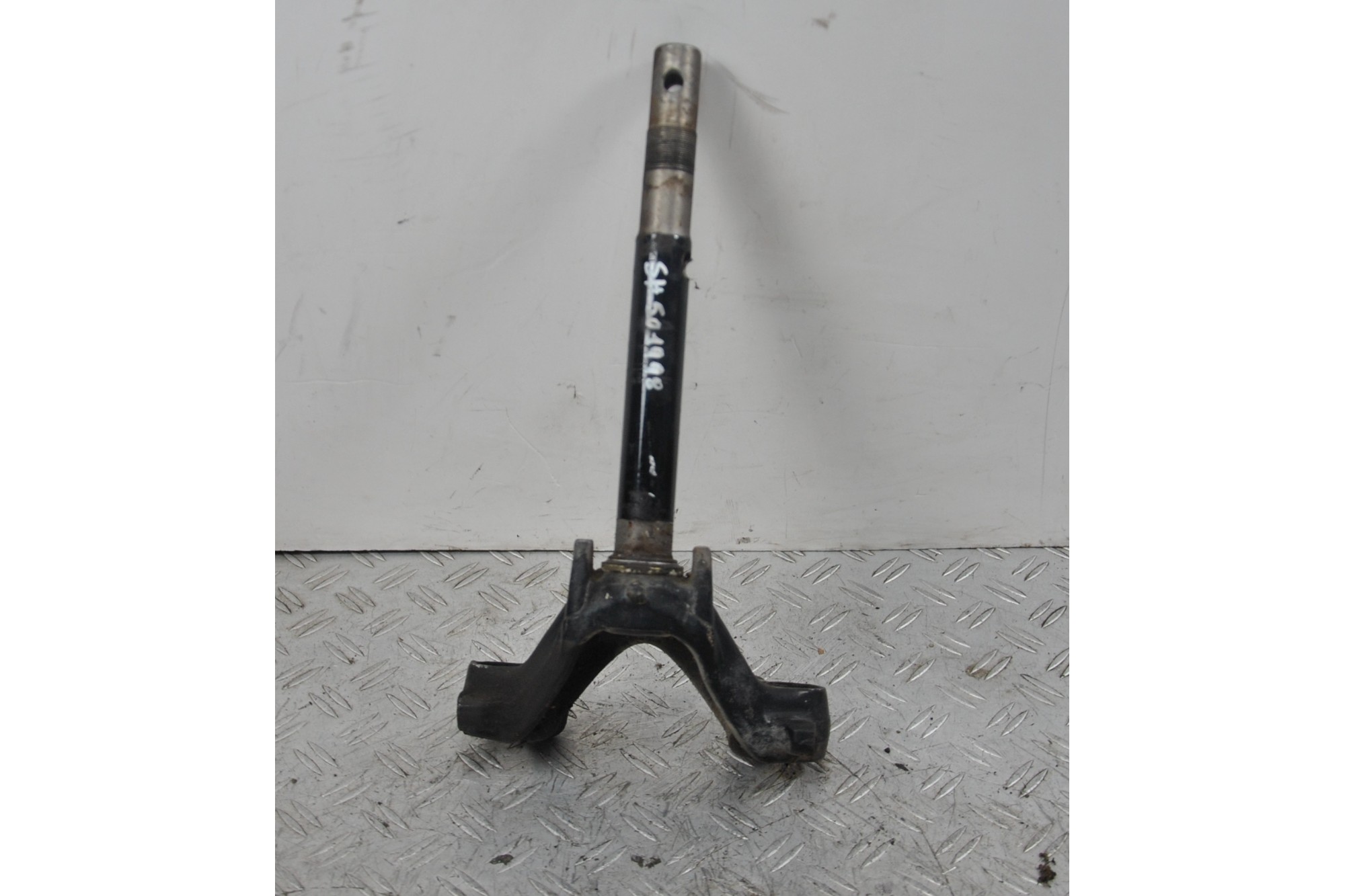 Cristo Piastra Inferiore Supporto Forcella Honda SH 50 Dal 1993 al 2000  1652090561474