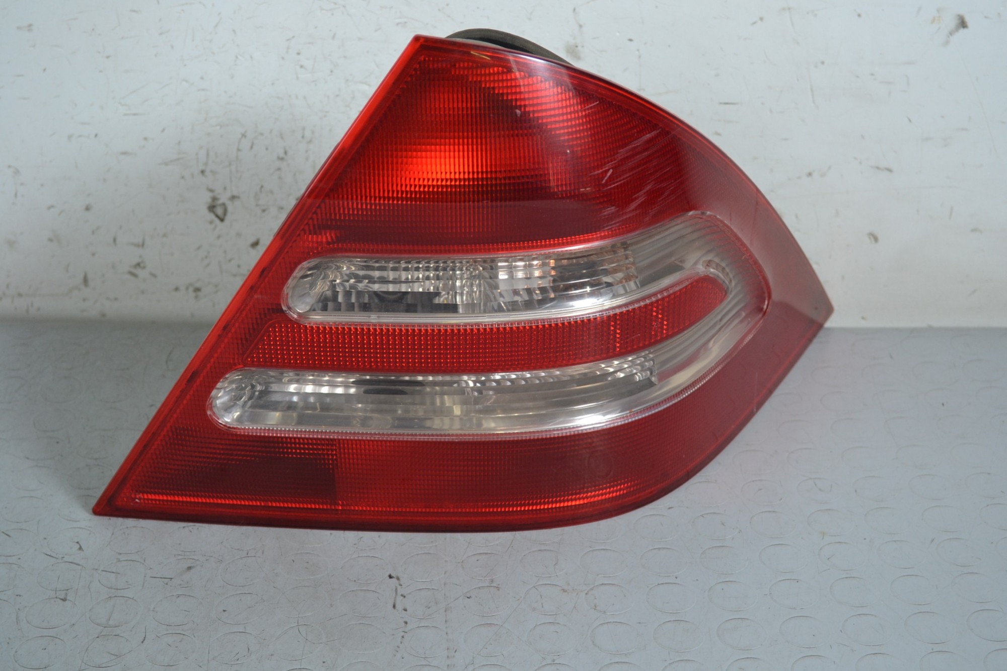 Fanale Stop Posteriore DX Mercedes Classe C W203 dal 2000 al 2007 Cod A2038200264  1652772756280