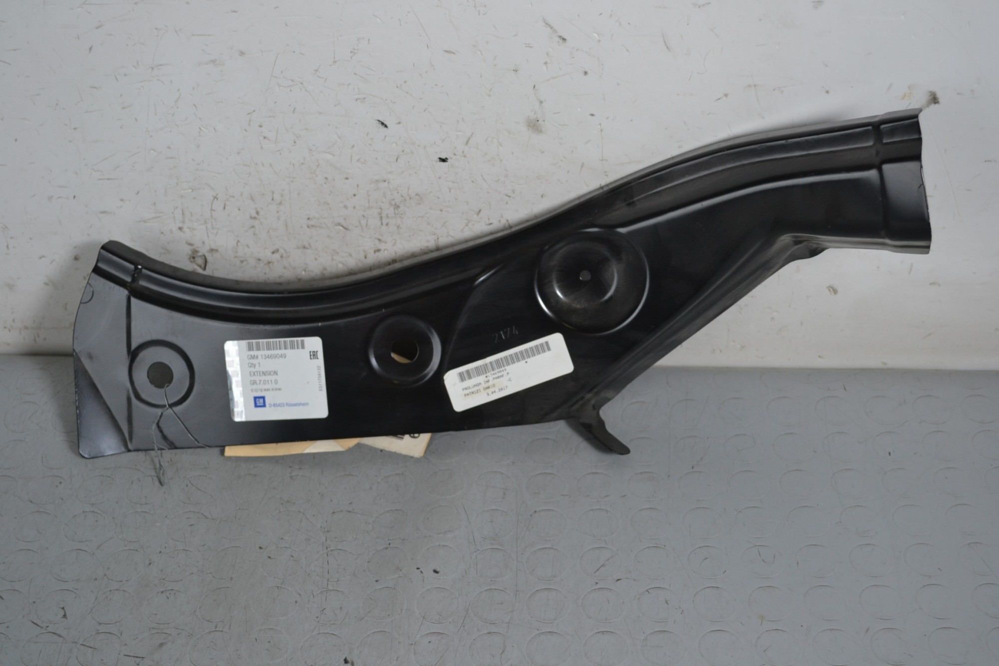 Estensione Inferiore Parafango Posteriore SX  Opel Astra J dal 2009 al 2020 Cod 13469049  1652880225494