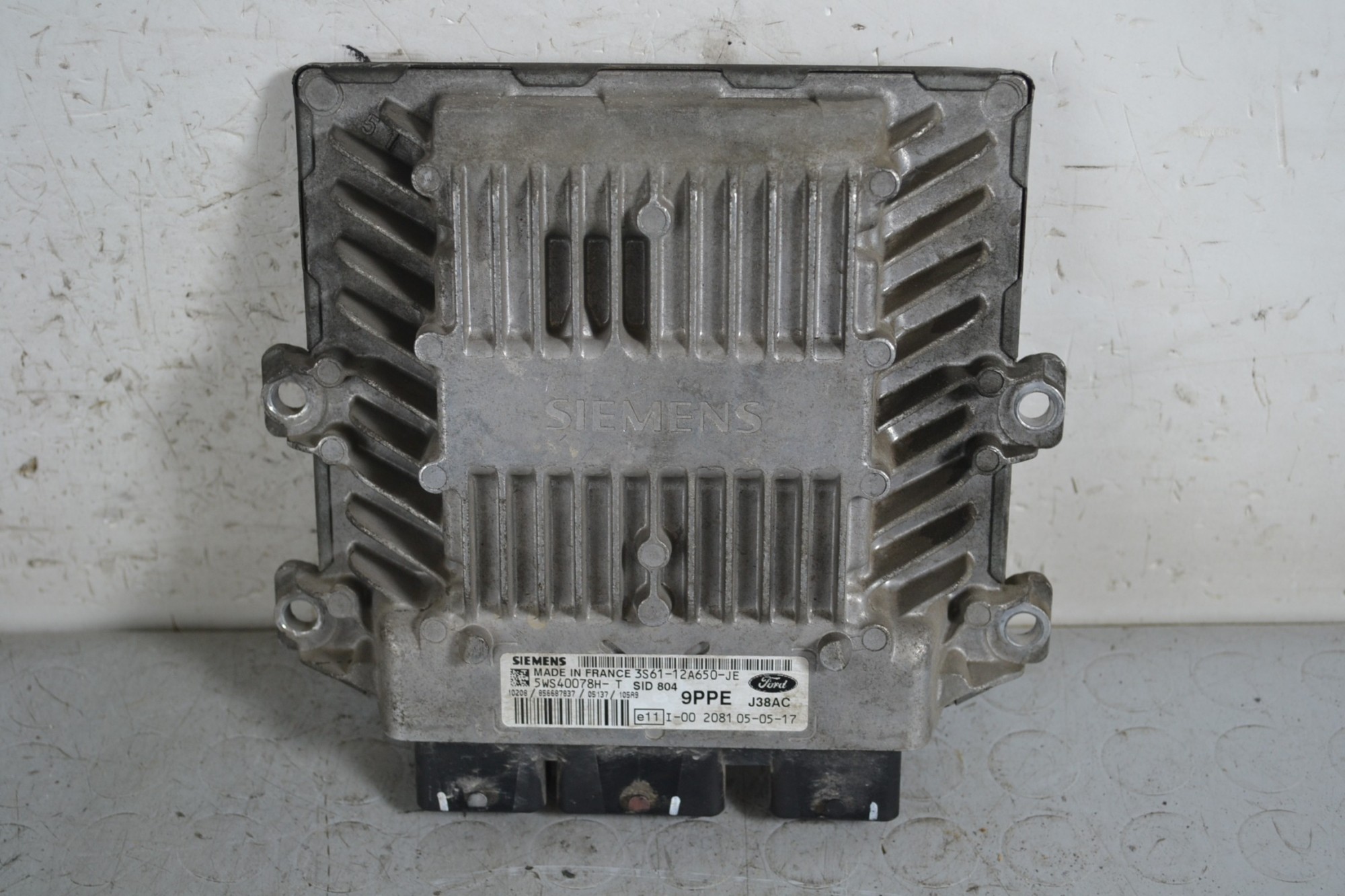 Centralina ECU Ford Fiesta V dal 2002 al 2008 Cod 3s61-12a650-je  1654498702435