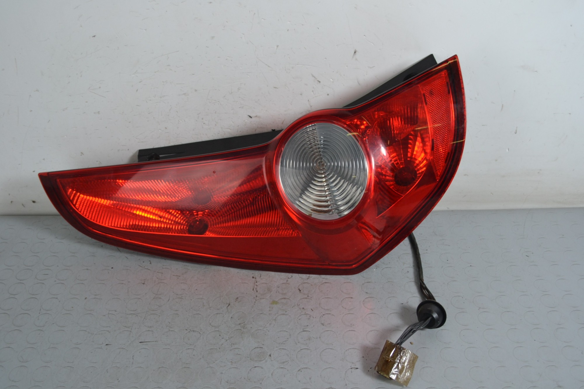 Fanale Stop Posteriore SX Opel Agila B dal 2008 al 2015 Cod 93193683  1654503222453