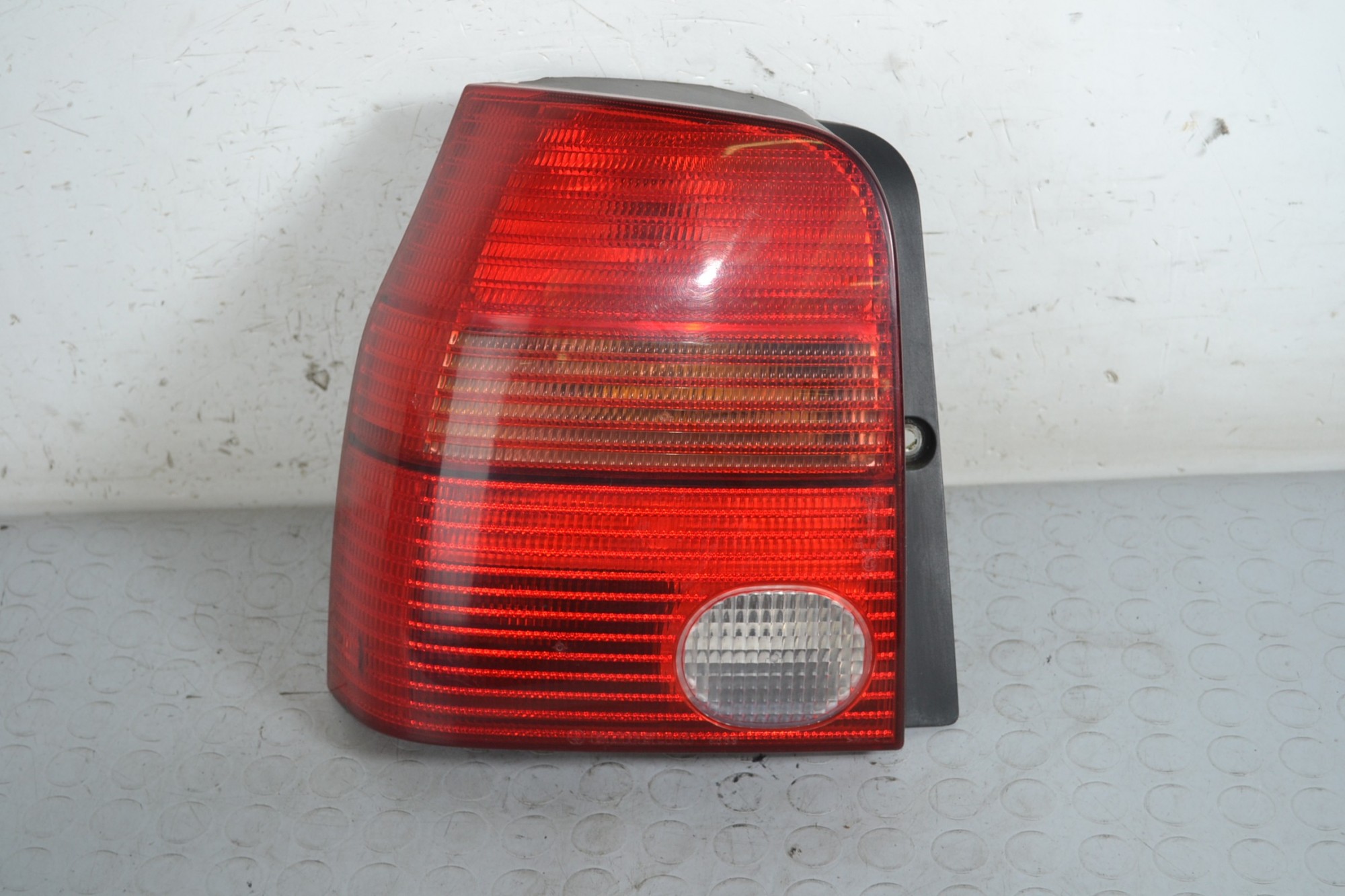 Fanale Stop posteriore SX Seat Arosa Dal 1997 al 2004 Cod 38030748  1654675503367