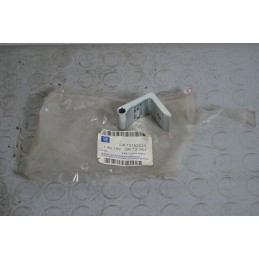 Cerniera Portellone Bagagliaio Posteriore Opel Corsa D dal 2006 al 2014 Cod 13182523  1654768629288