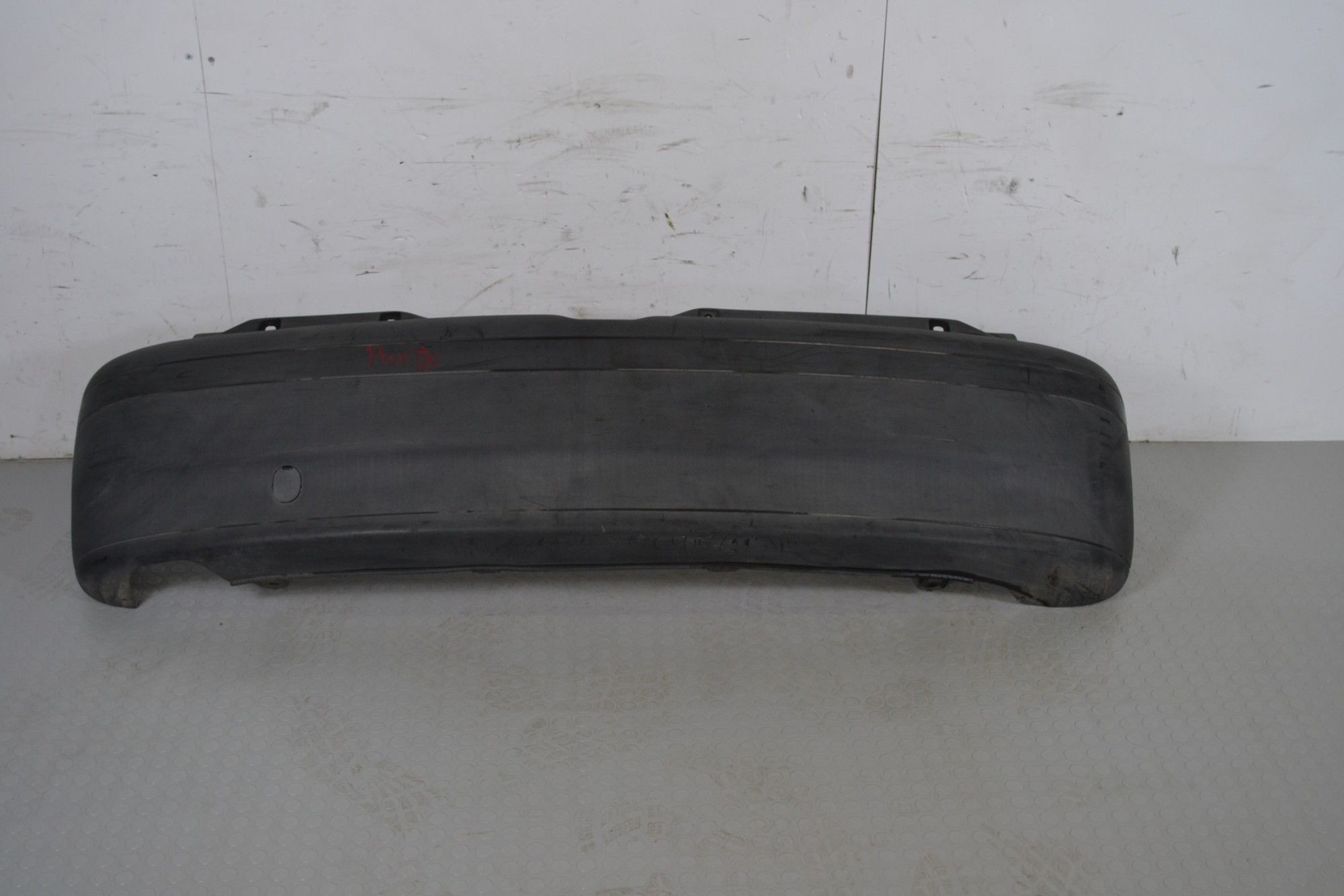 Paraurti posteriore Fiat Punto Dal 1993 al 1999 Nero  1655192117013